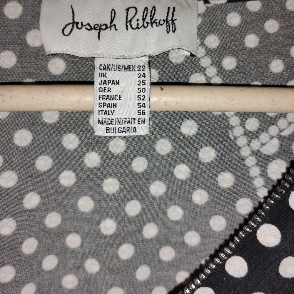 Joseph Ribkoff Monochrome Geometric Top - Picture 4 of 6